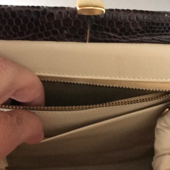 🎉🎉HP🎉🎉 Vintage Purse 60s-70s🎉🎉 - Picture 5 of 6